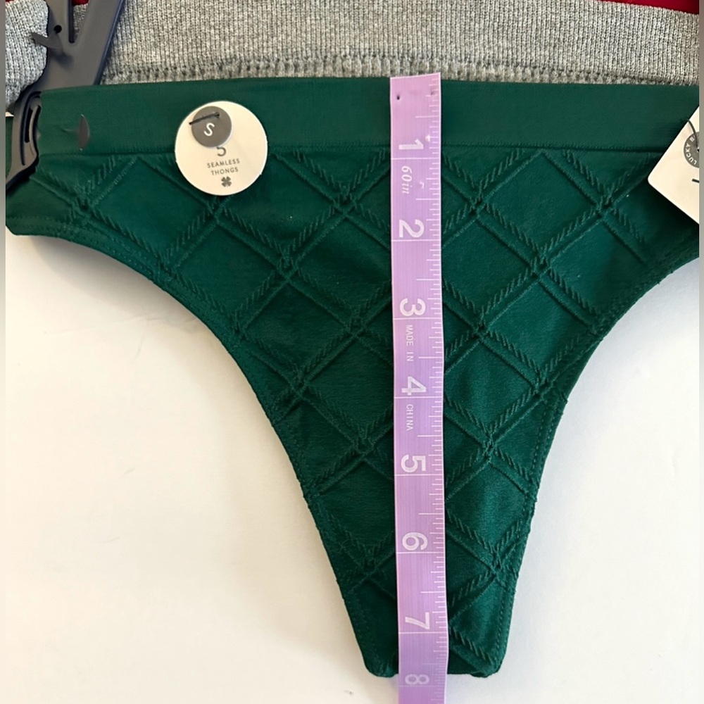 Lucky Brand 5 Pc Thongs Panties Set Christmas Gift Red Green  NEW WITH TAGS - Picture 8 of 10